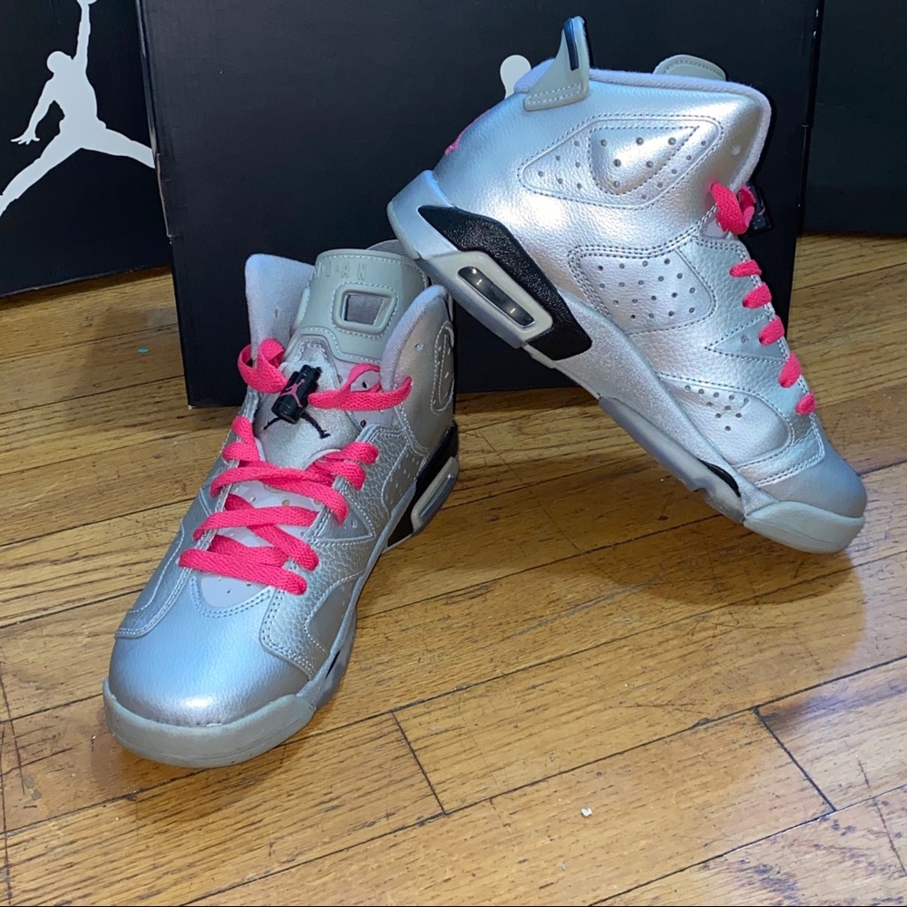 Jordan 6 GS size 5.5